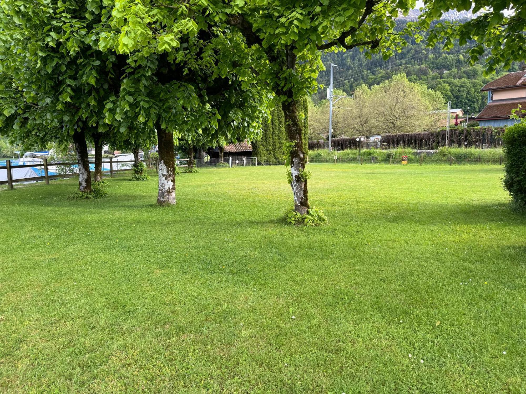 Family Room By Interlaken Parking Därligen Eksteriør billede